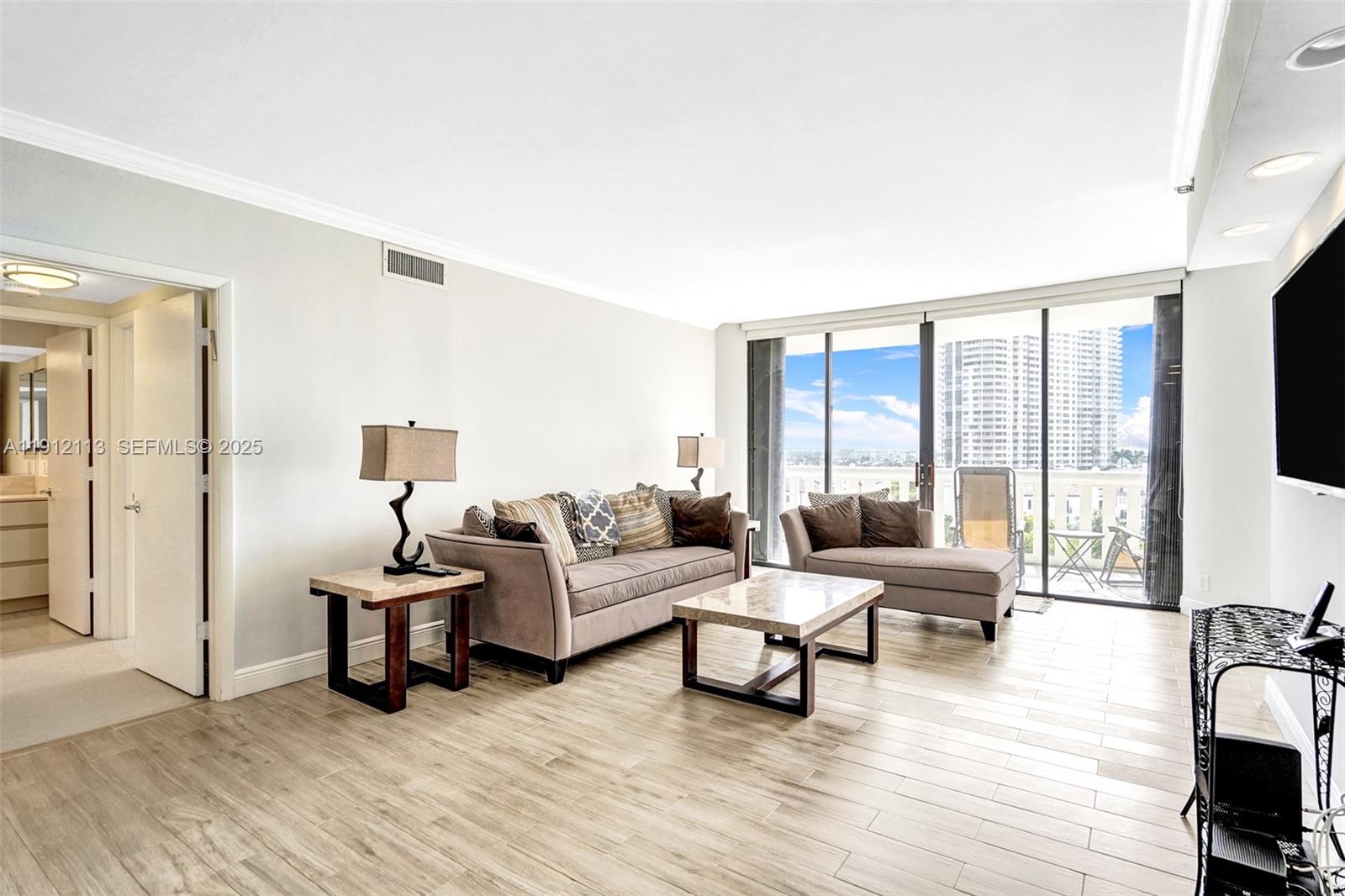 3000 Island Boulevard