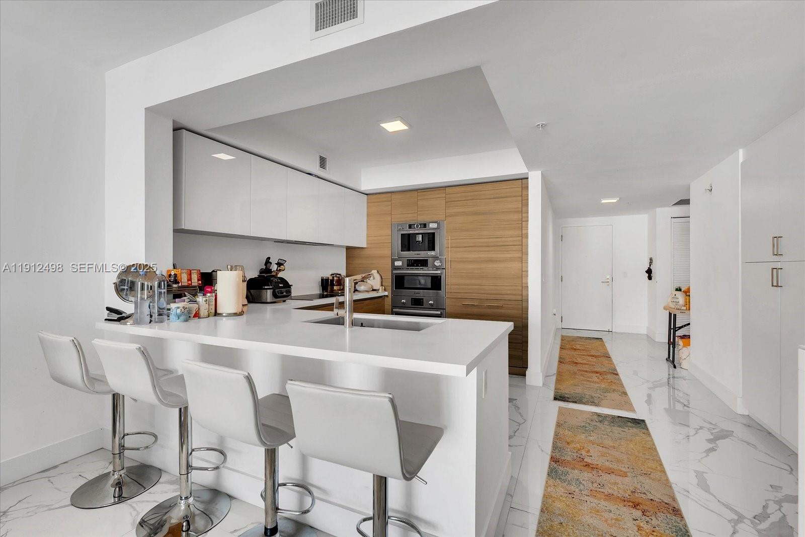 300 Sunny Isles Boulevard