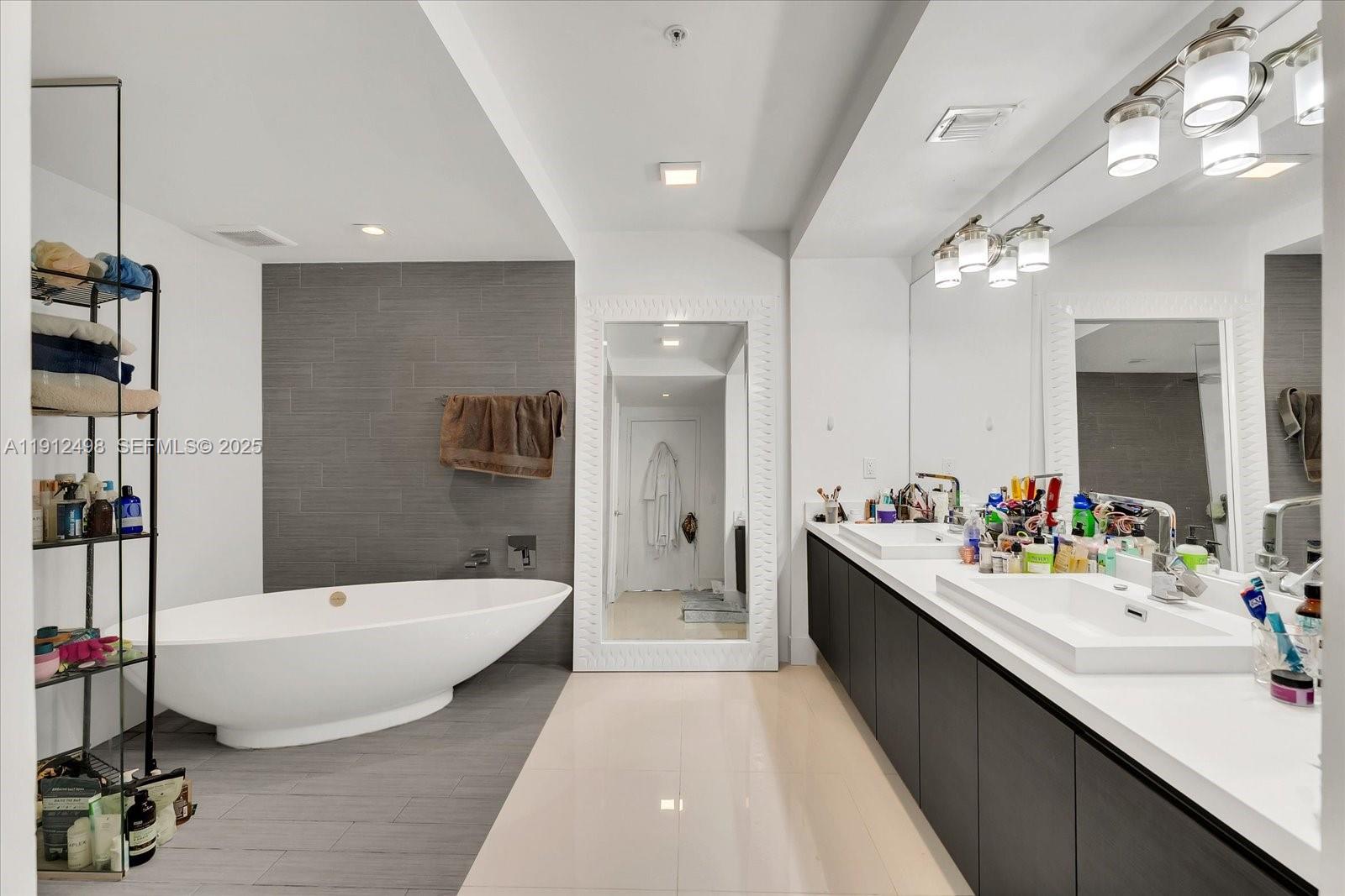 300 Sunny Isles Boulevard