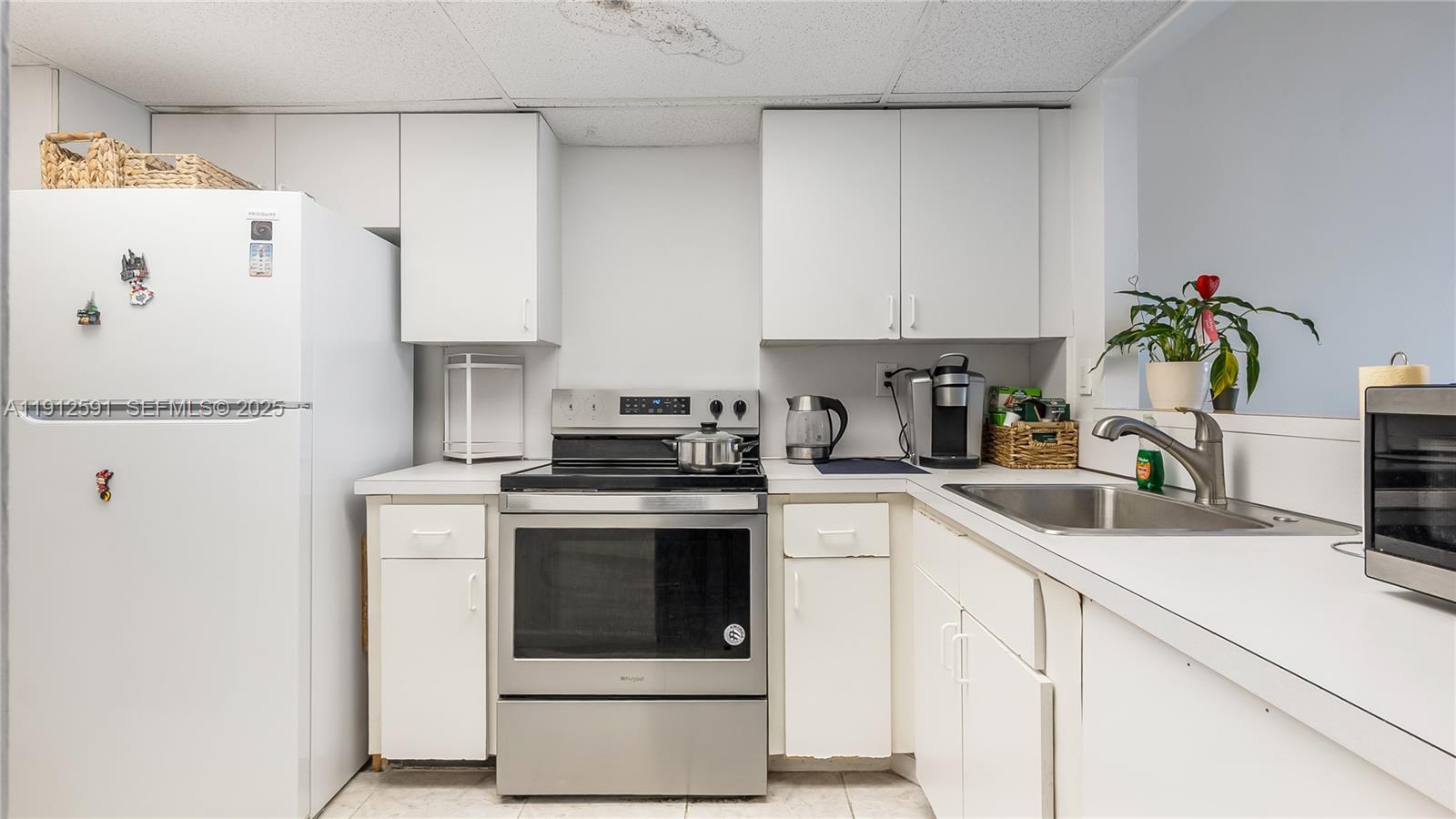 500 Bayview Drive