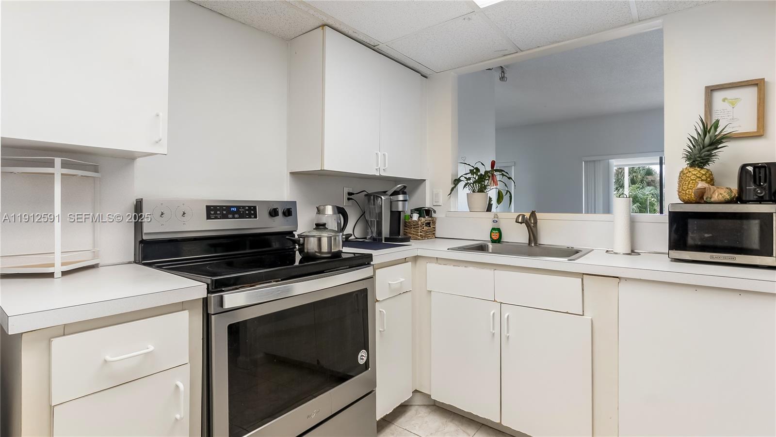 500 Bayview Drive