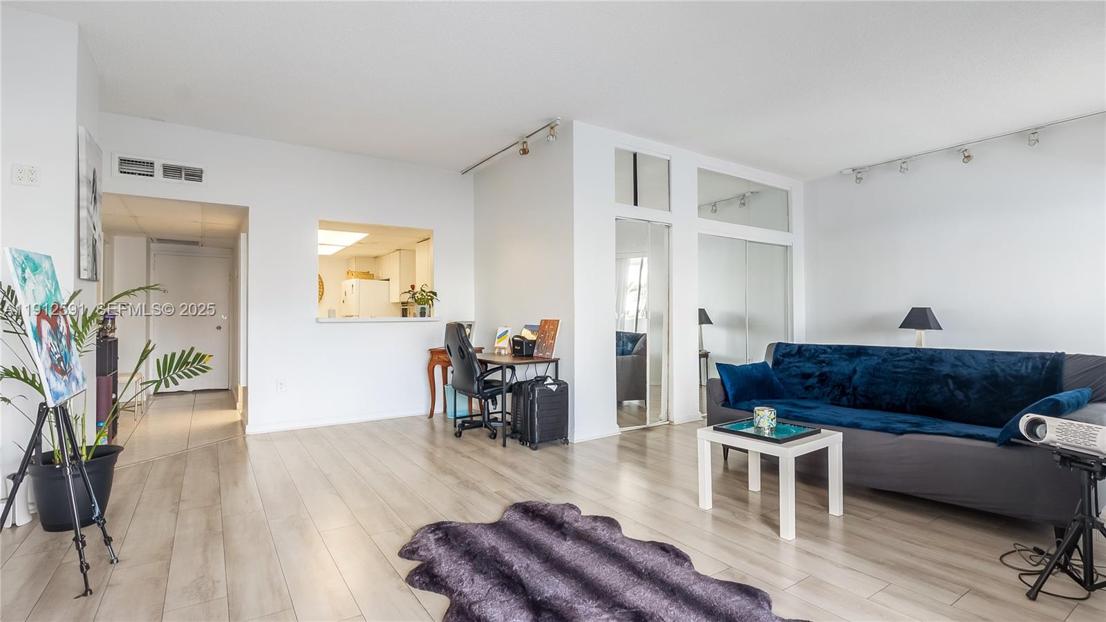 500 Bayview Drive