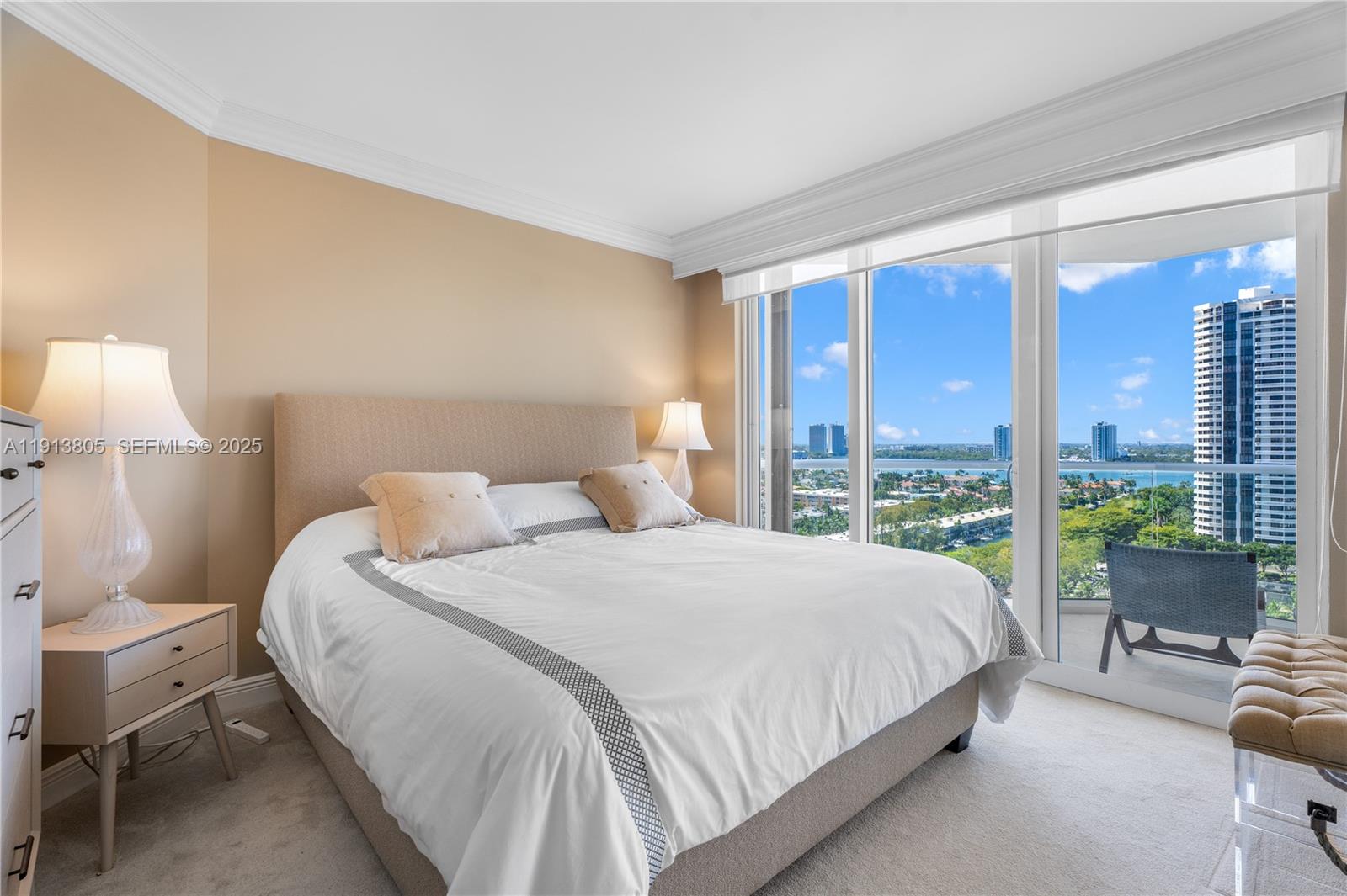 2600 Island Boulevard