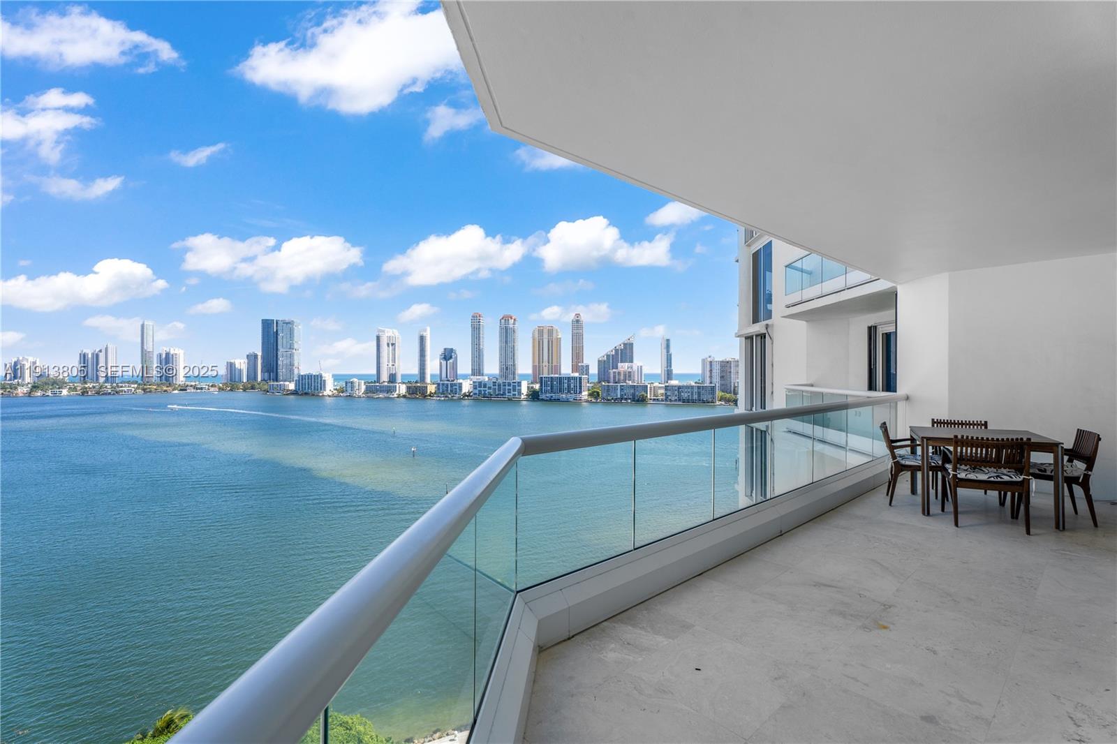 2600 Island Boulevard