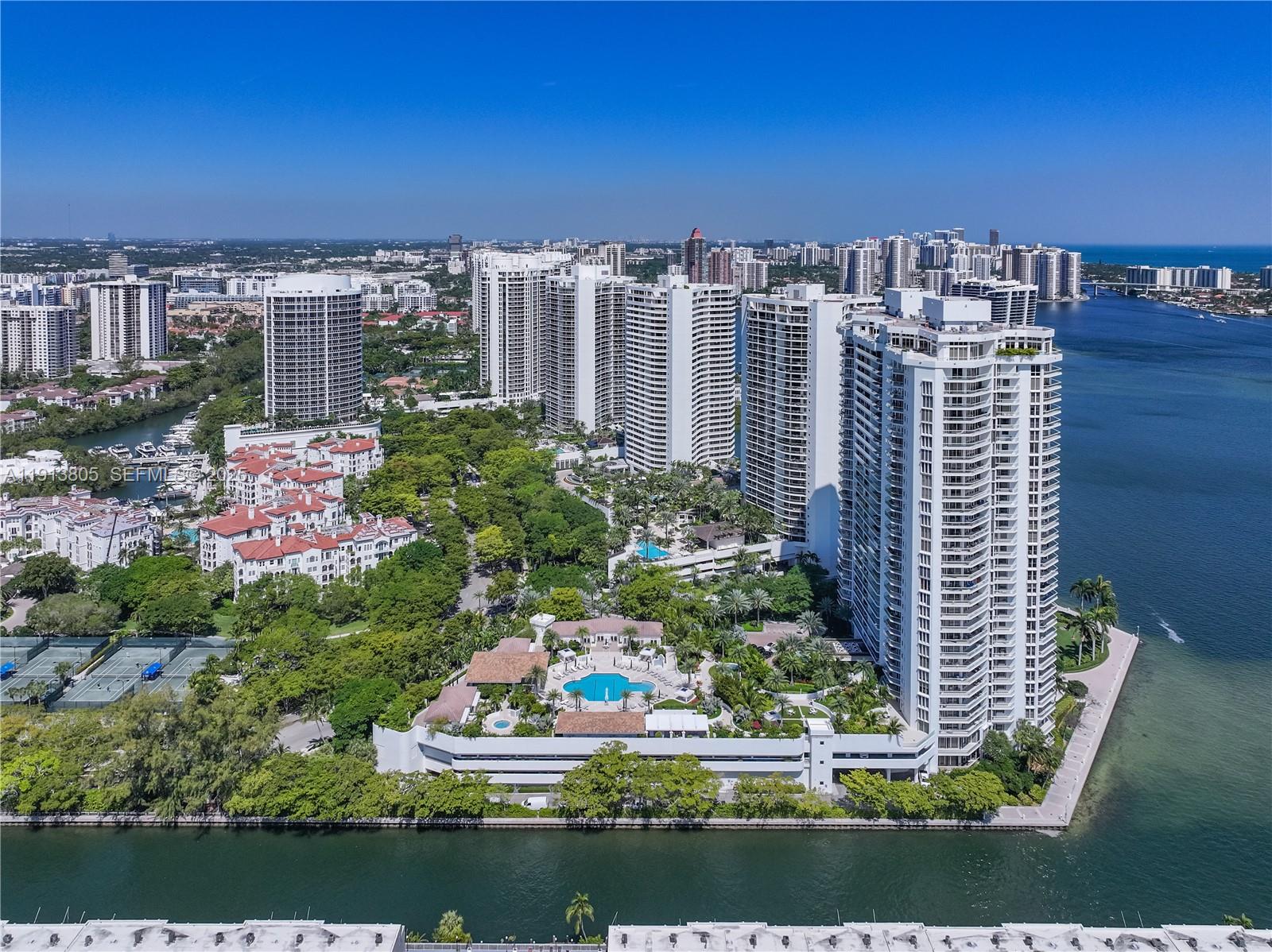 2600 Island Boulevard