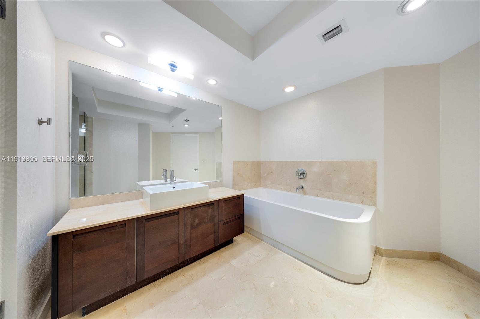 150 Sunny Isles Boulevard