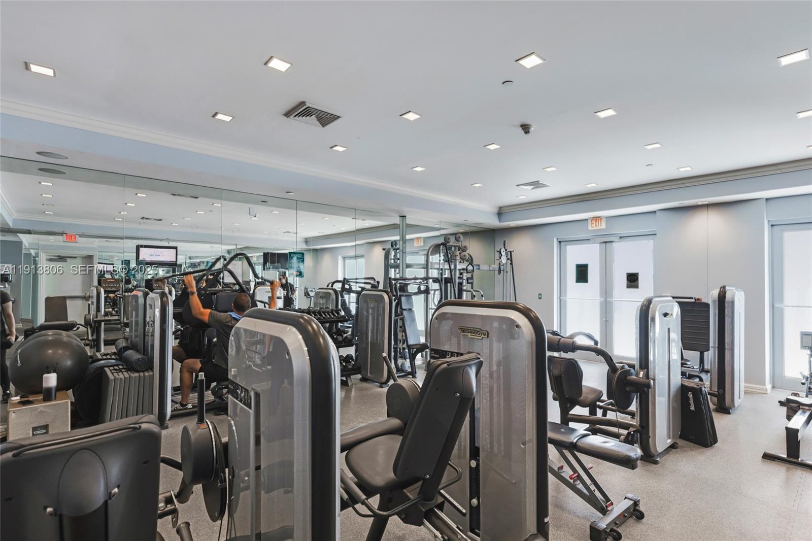 150 Sunny Isles Boulevard