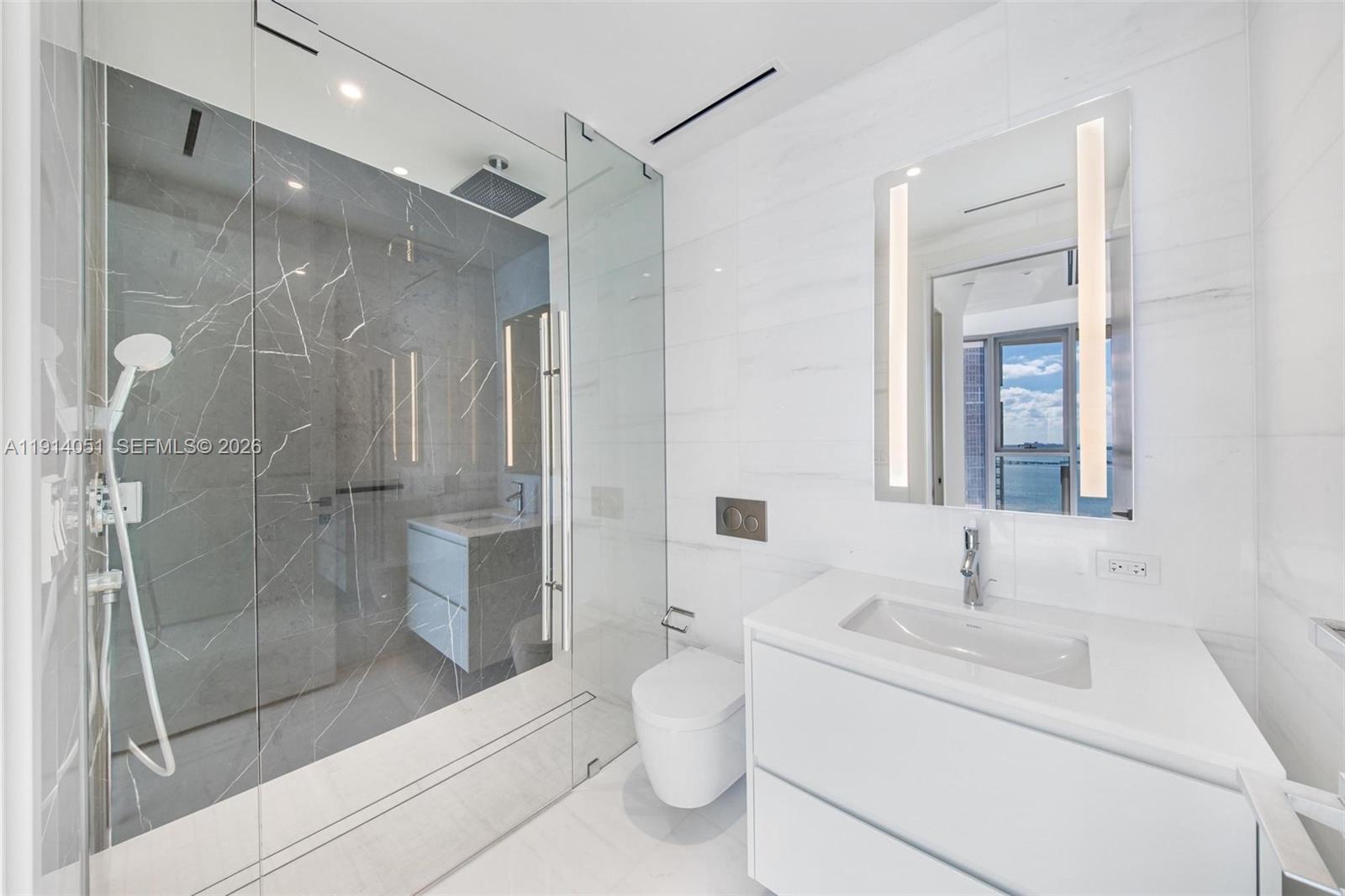 300 Biscayne Boulevard Way