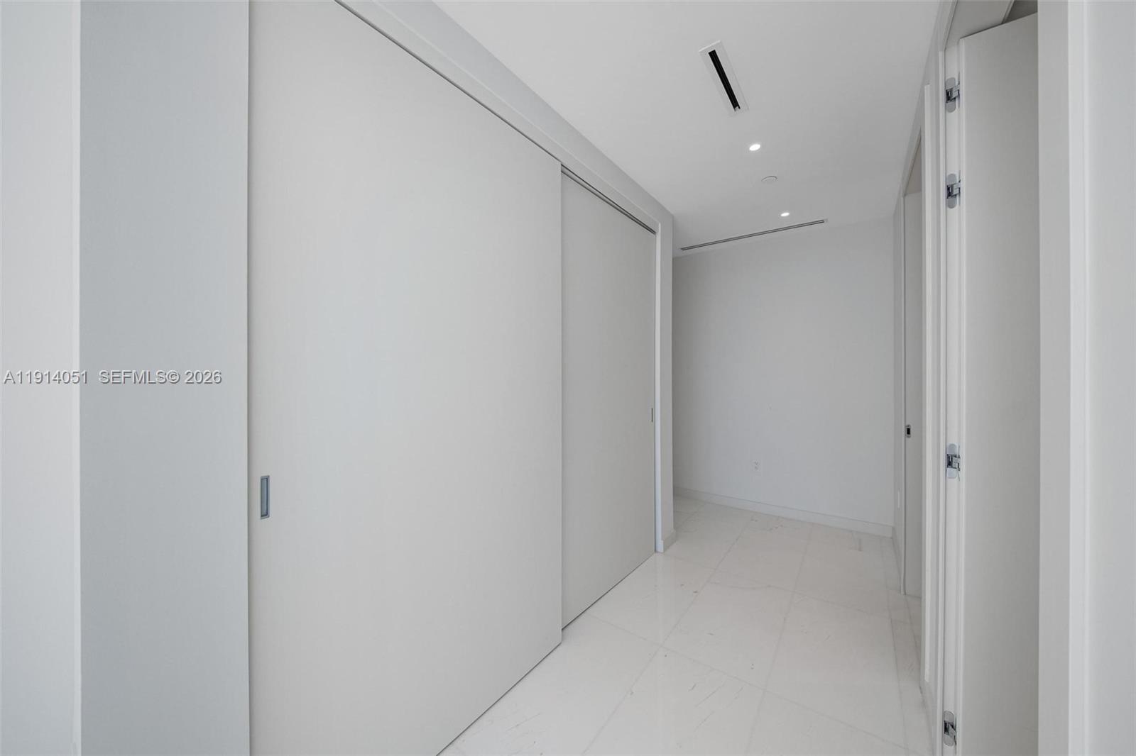 300 Biscayne Boulevard Way