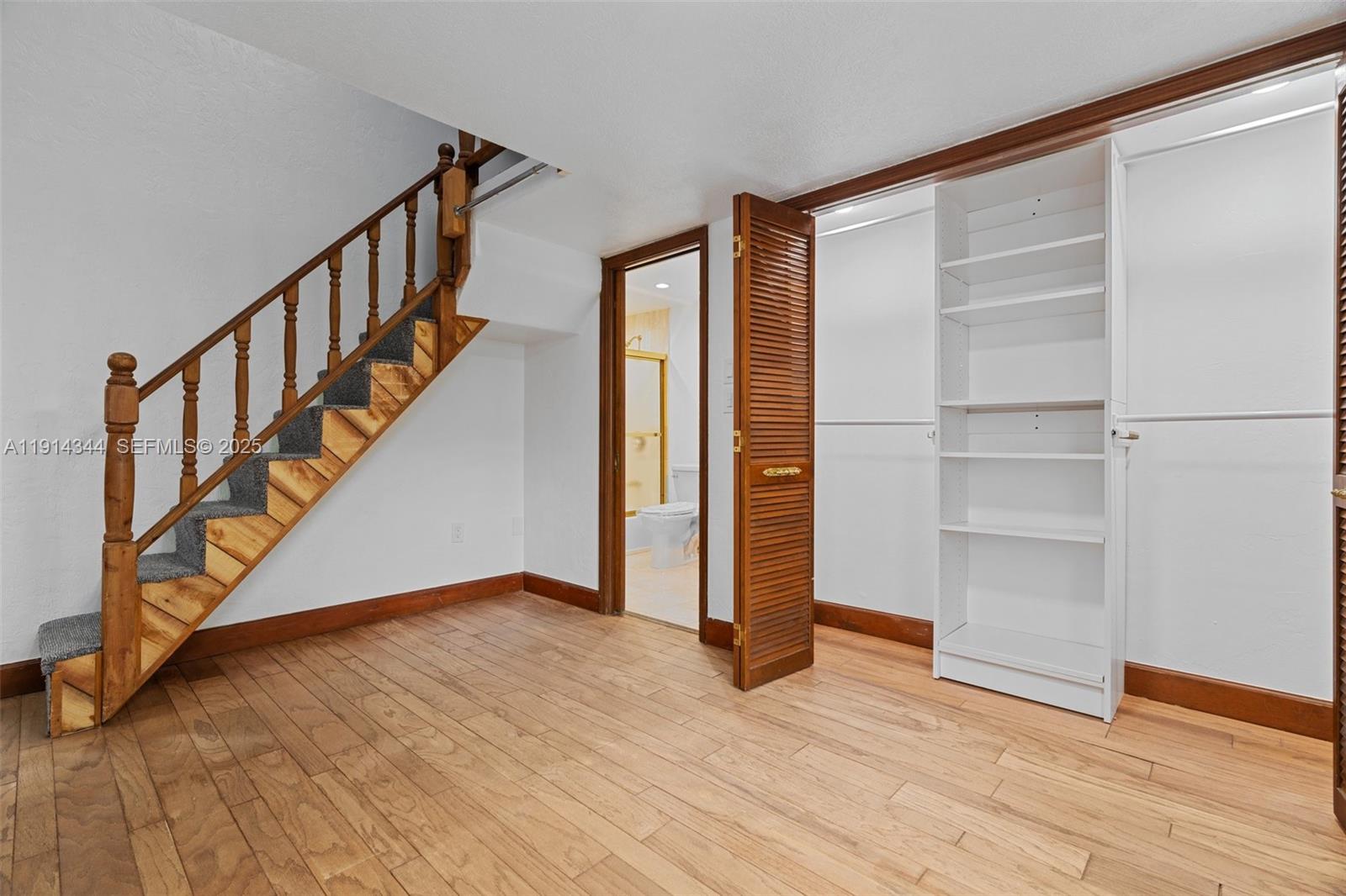 20215 W Oak Haven Circle