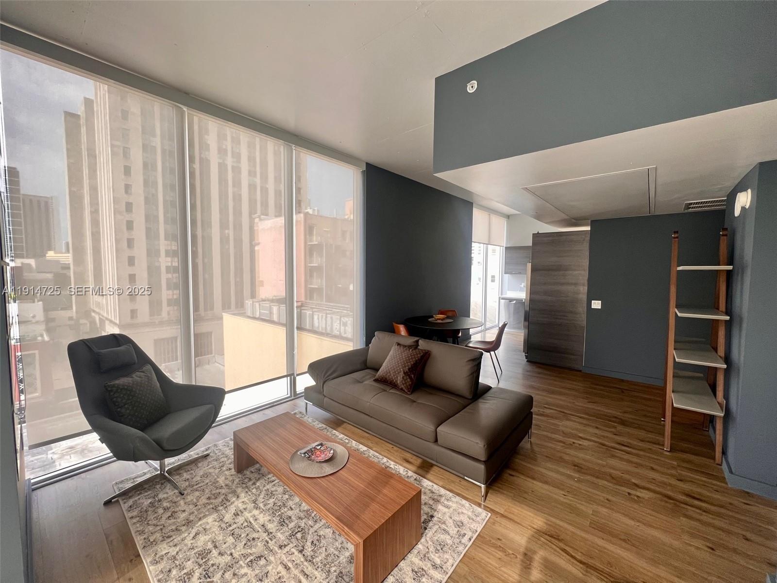 151 SE 1st Street
