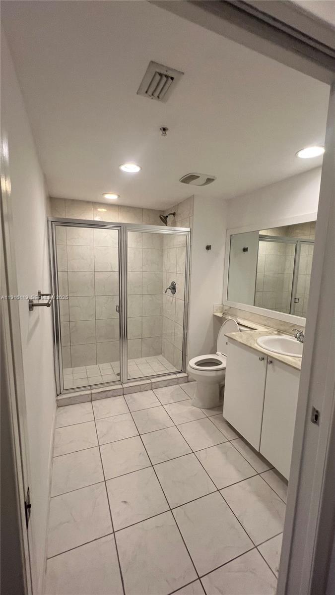 2775 NE 187th Street
