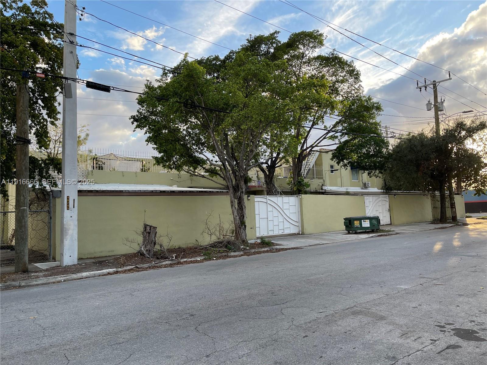 2299 NW 25th Avenue