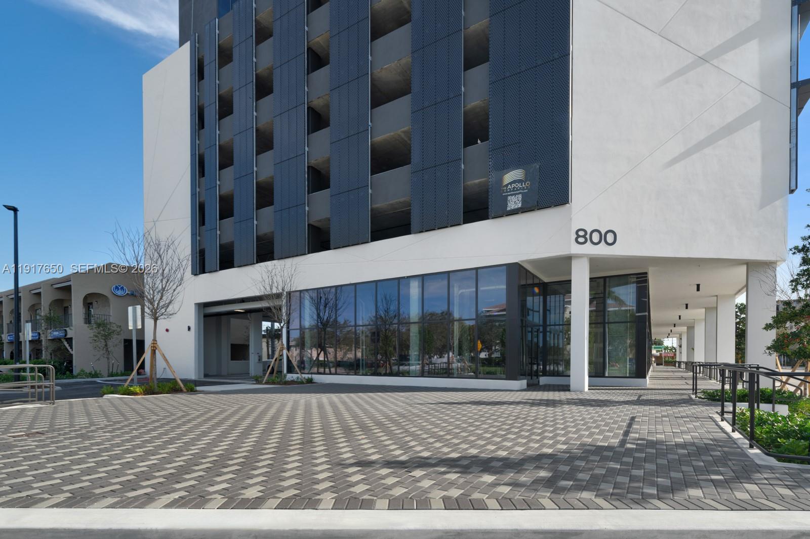 800 N Federal Highway
