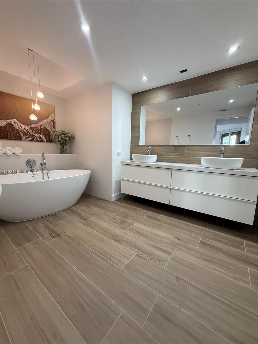 20191 E Country Club Drive