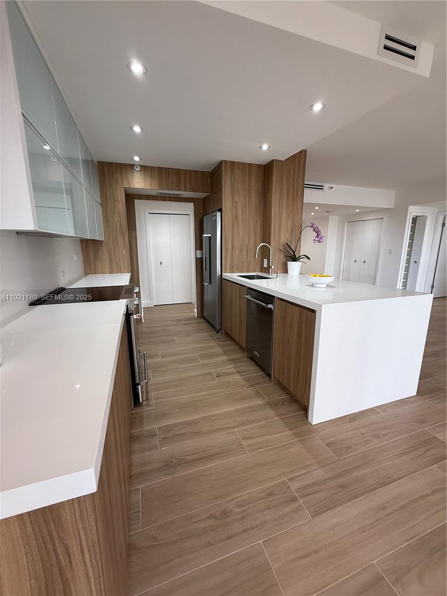 20191 E Country Club Drive
