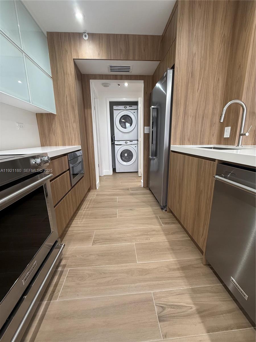 20191 E Country Club Drive