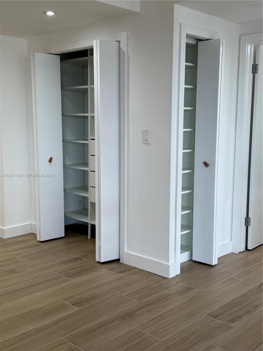 20191 E Country Club Drive