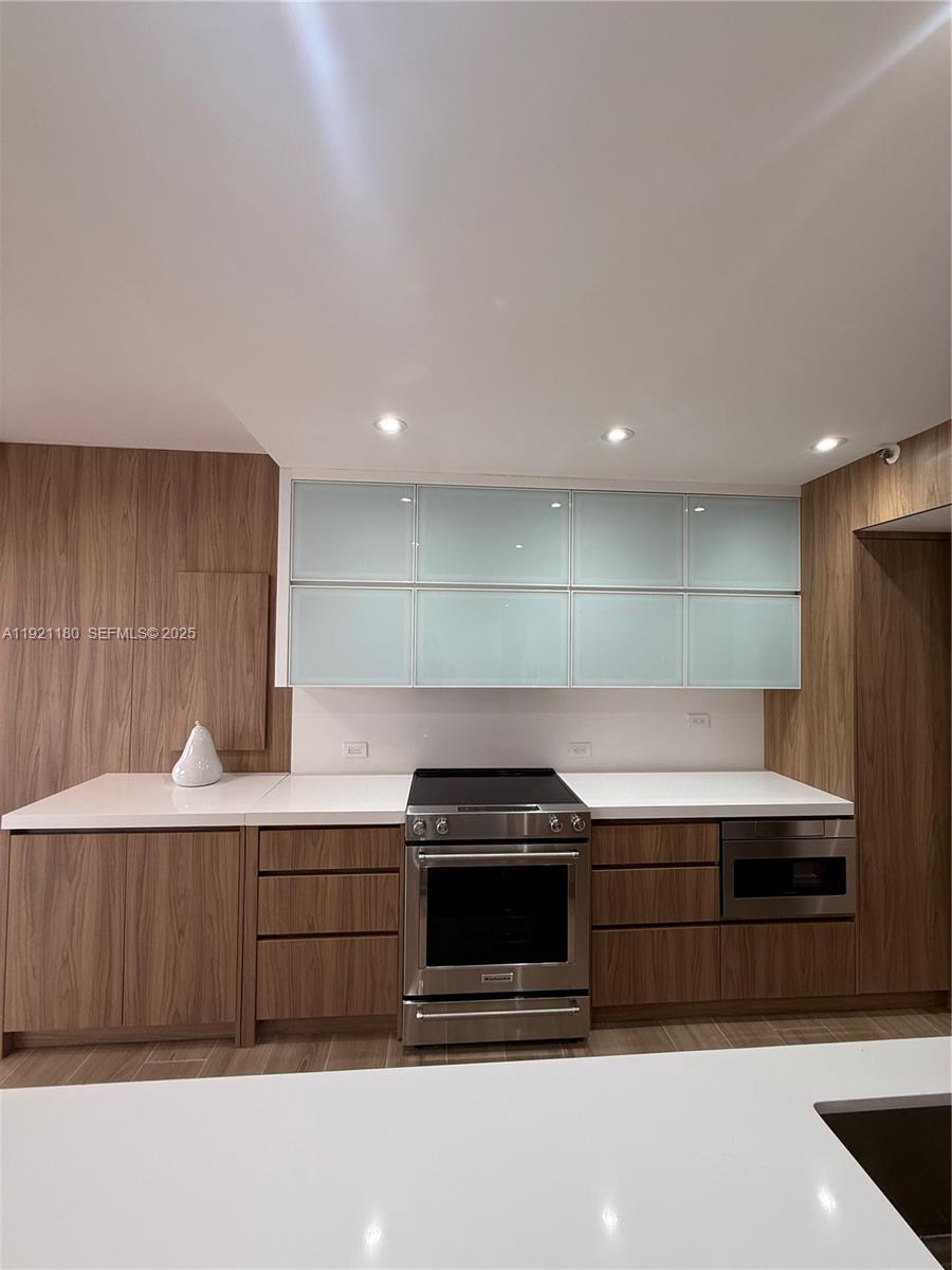 20191 E Country Club Drive