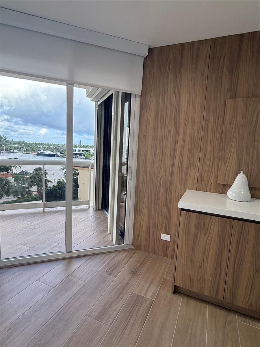 20191 E Country Club Drive