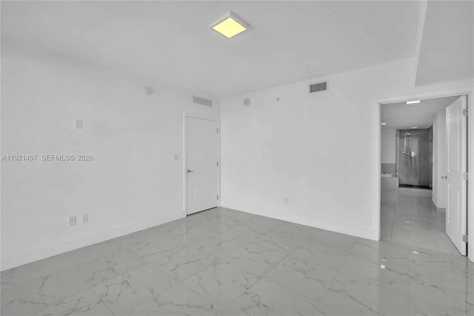 400 Sunny Isles Boulevard