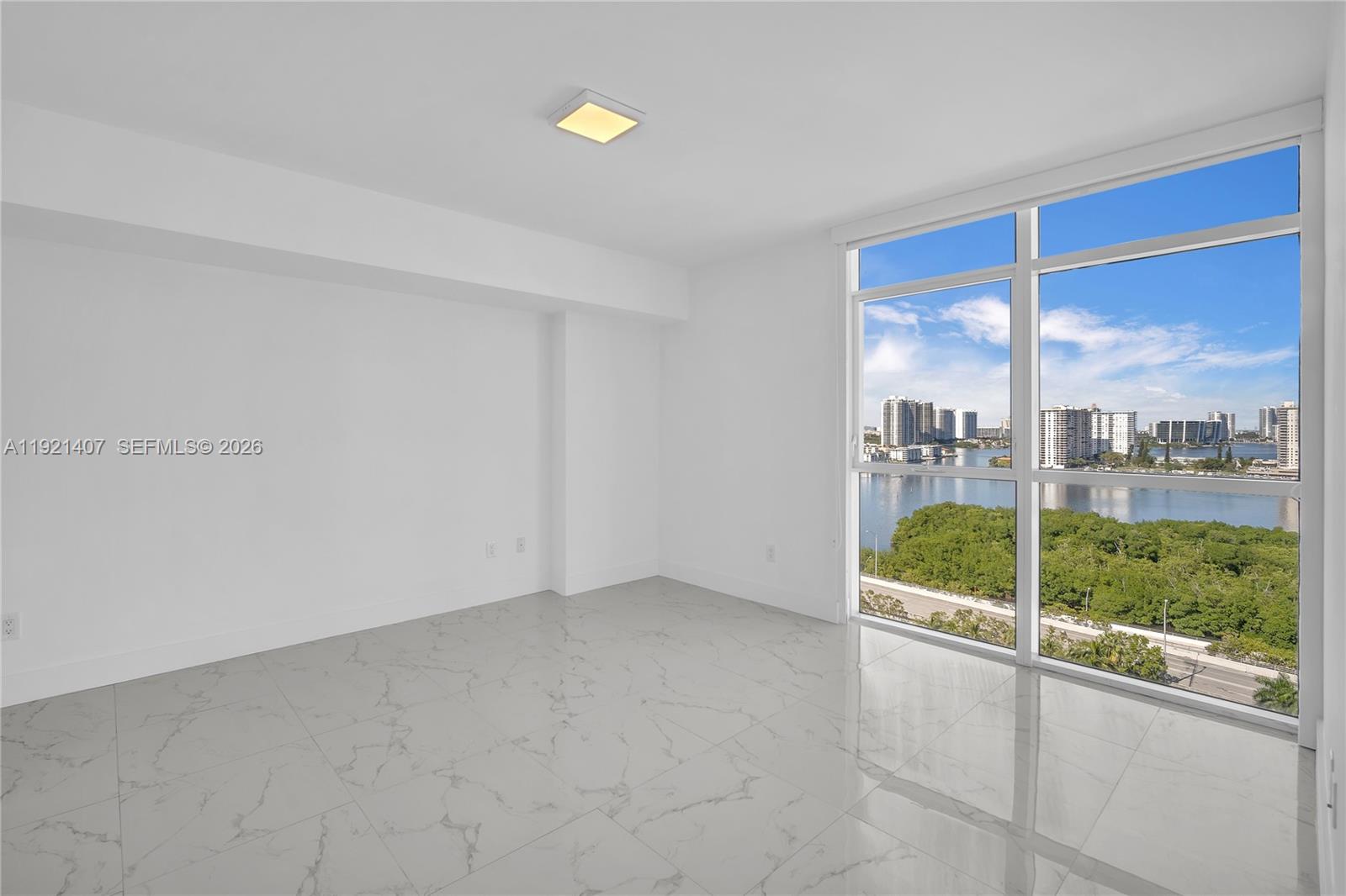 400 Sunny Isles Boulevard