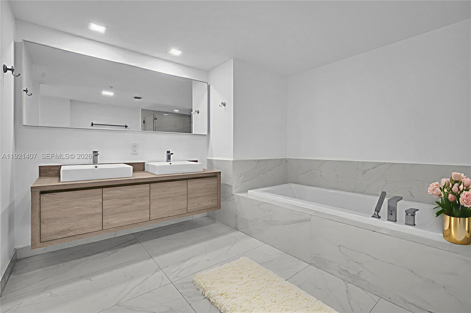 400 Sunny Isles Boulevard