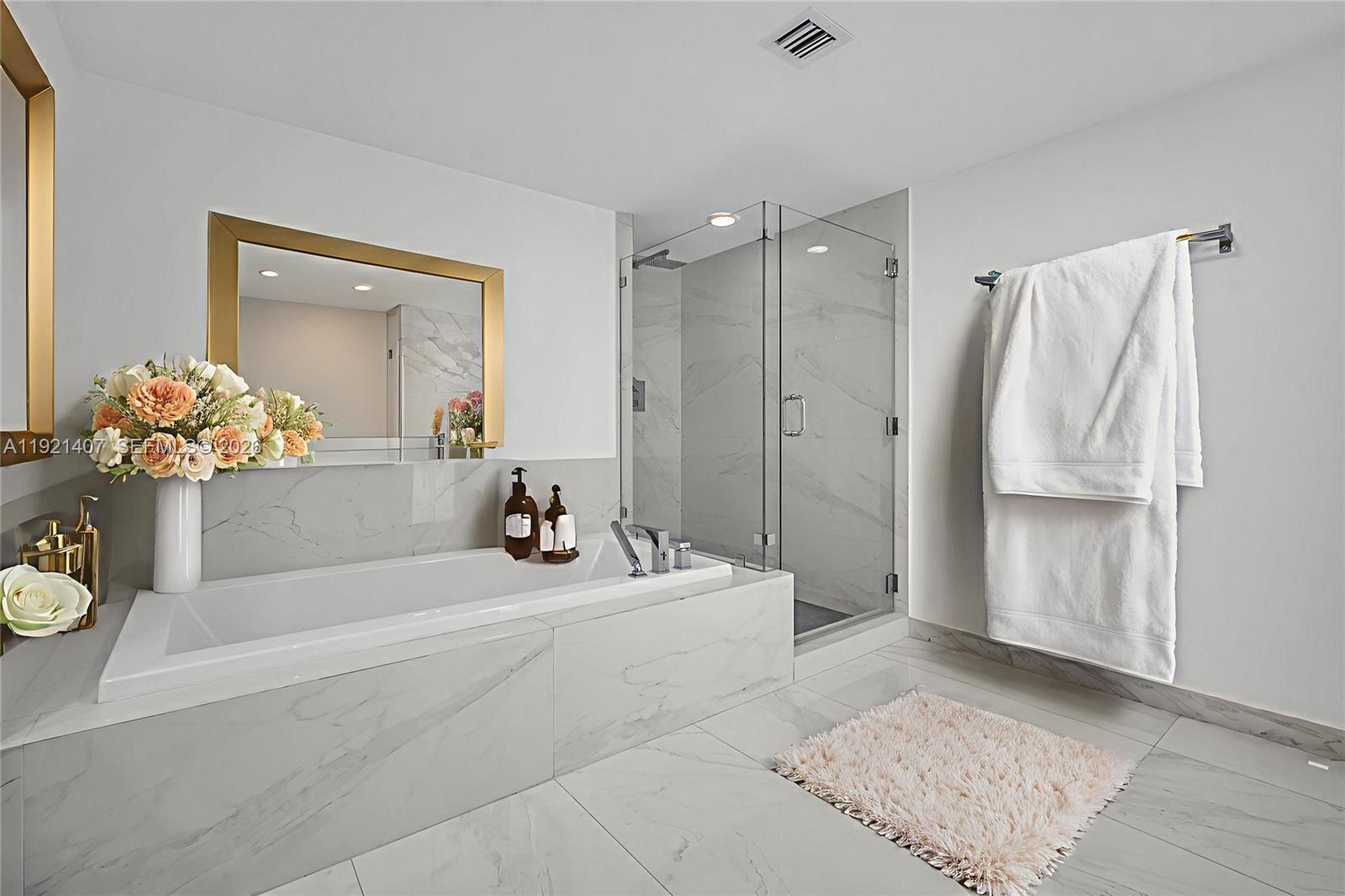 400 Sunny Isles Boulevard
