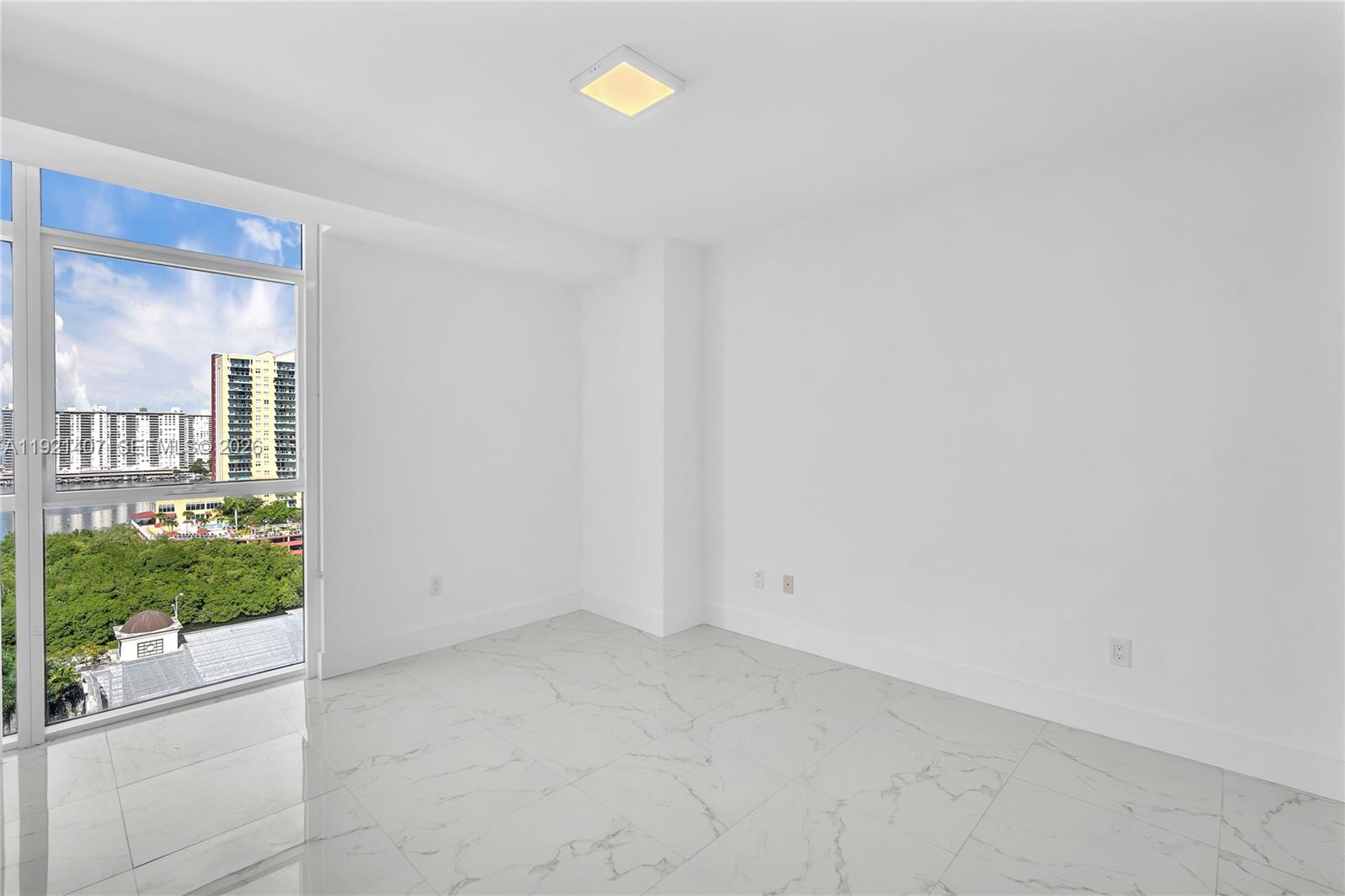 400 Sunny Isles Boulevard