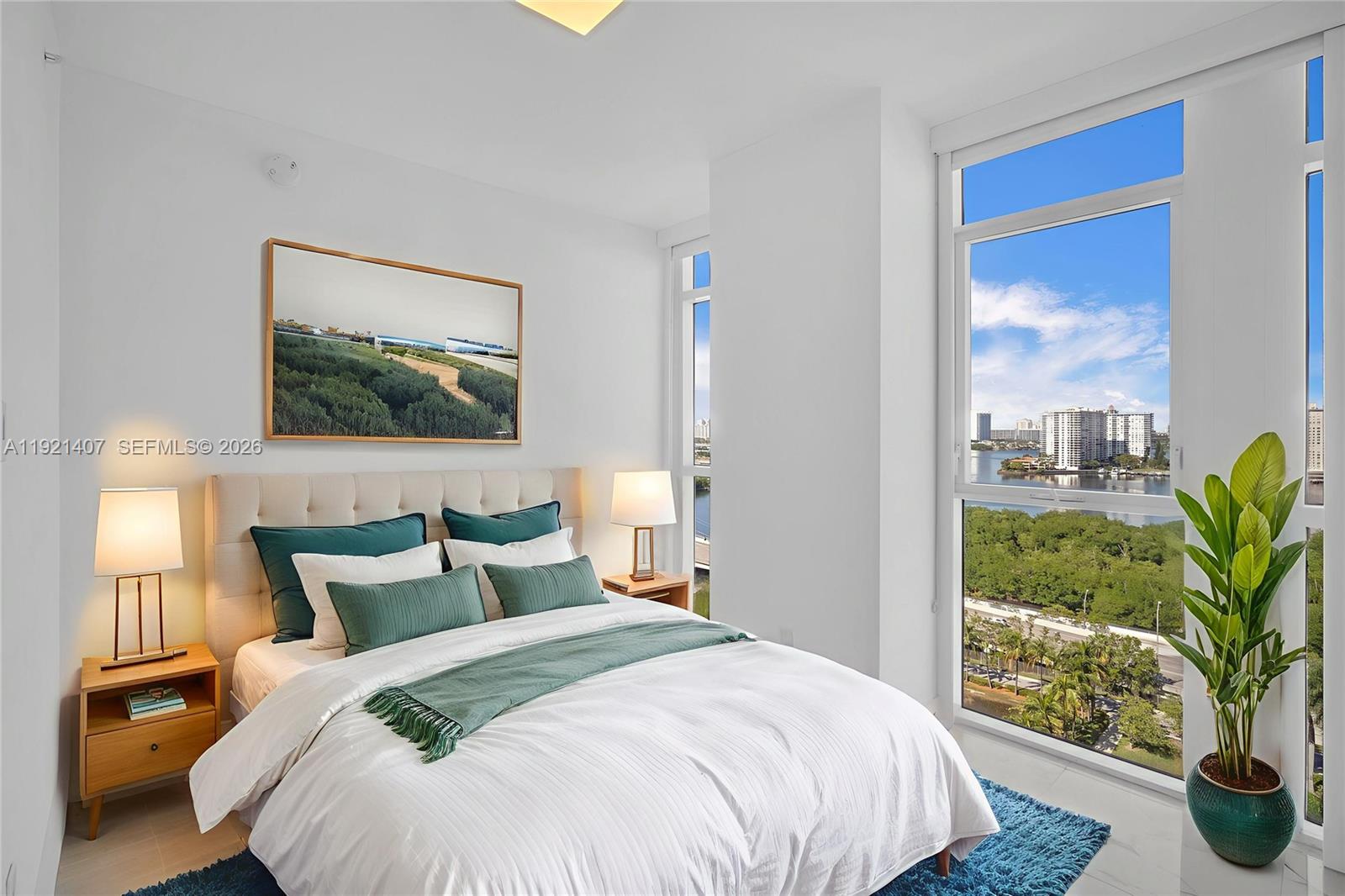400 Sunny Isles Boulevard