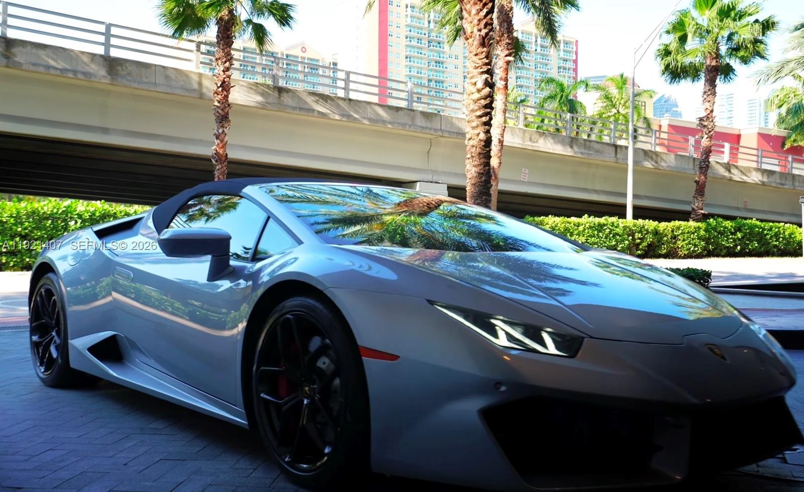 400 Sunny Isles Boulevard