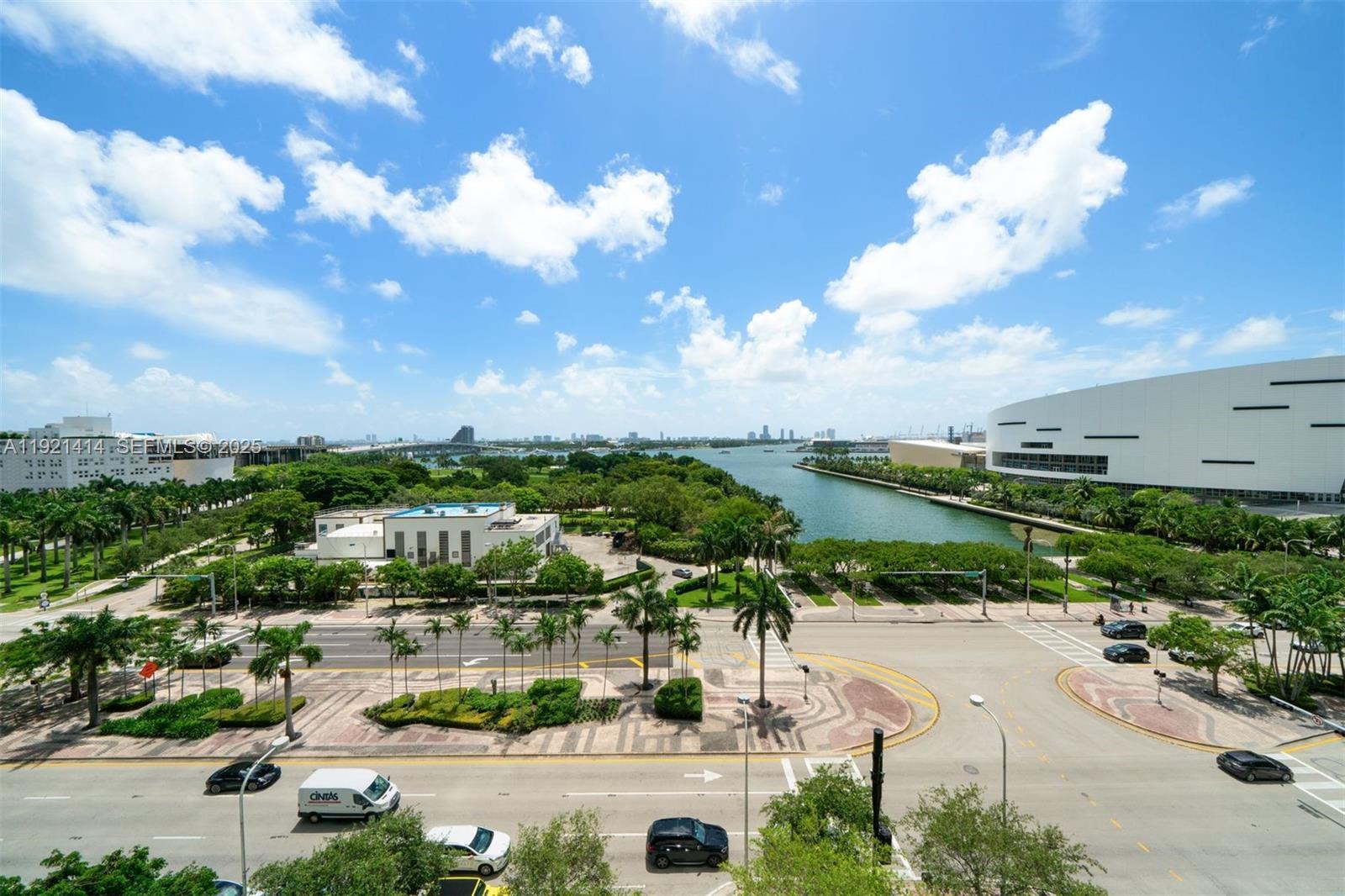 900 Biscayne Boulevard