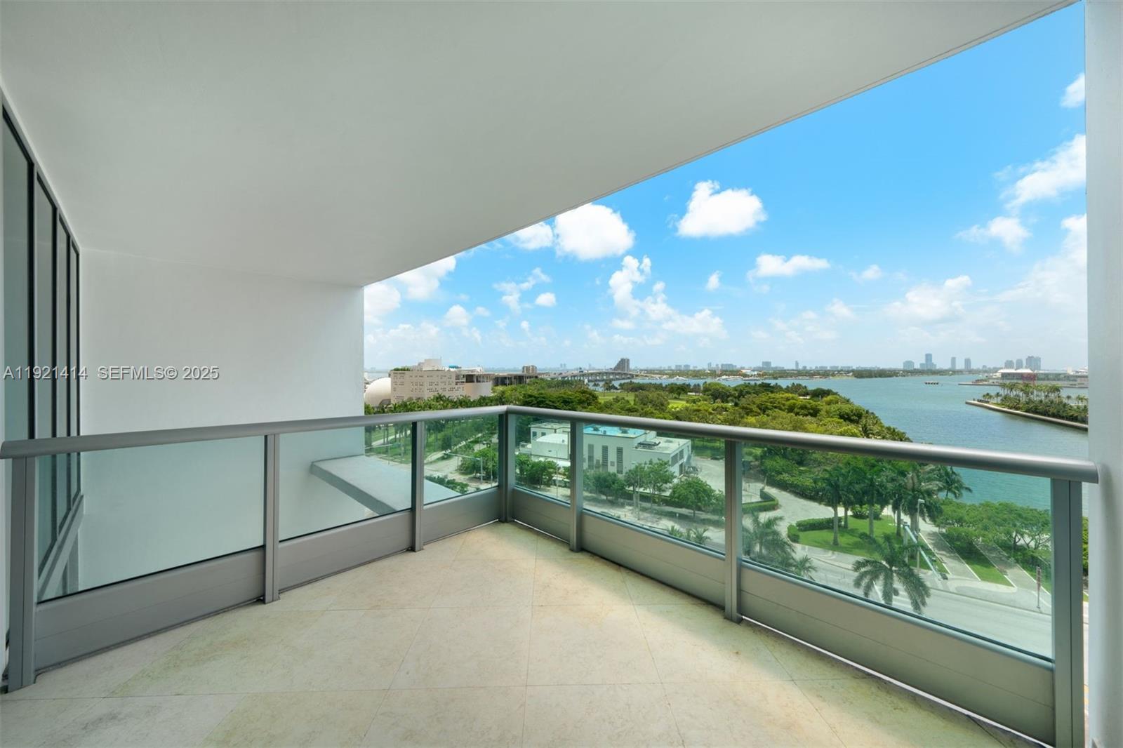 900 Biscayne Boulevard