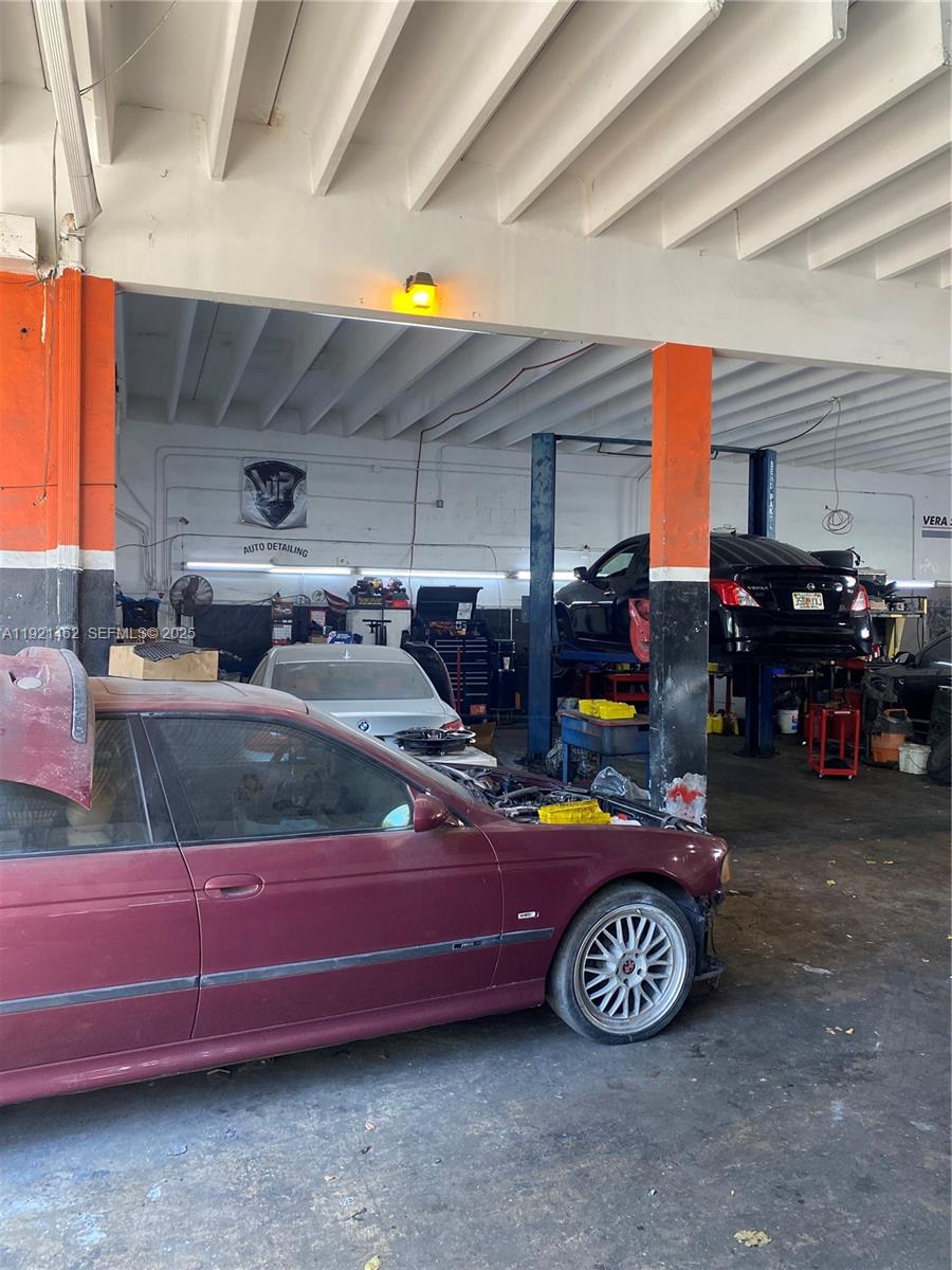 2300 NW 17th Street