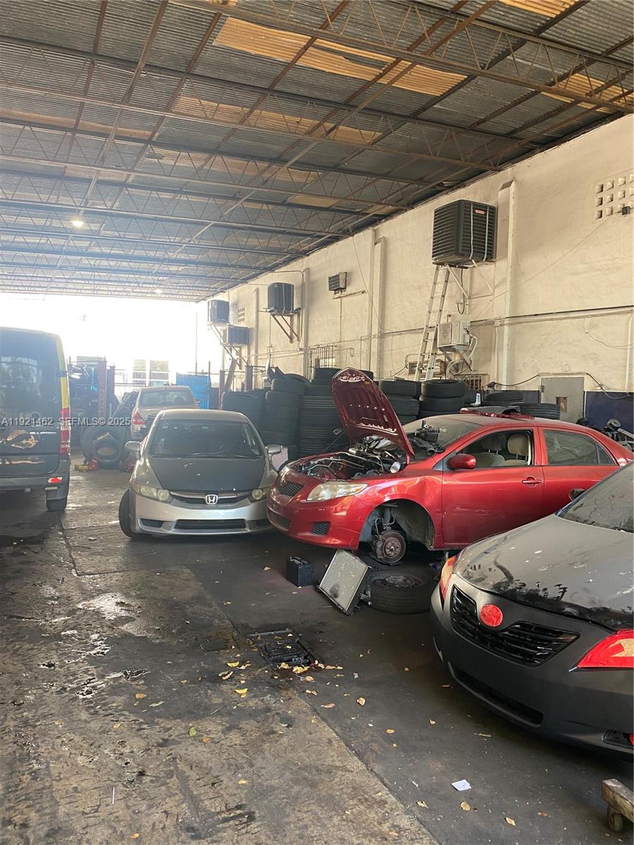 2300 NW 17th Street
