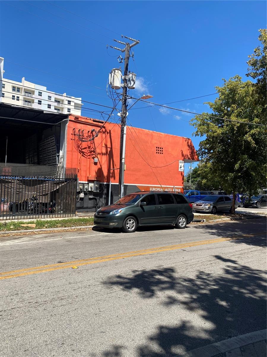 2300 NW 17th Street
