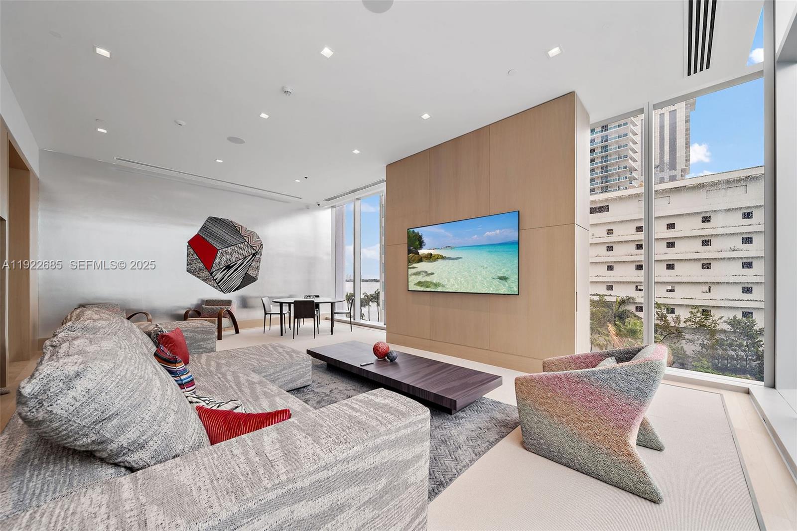 700 NE 26 Terrace