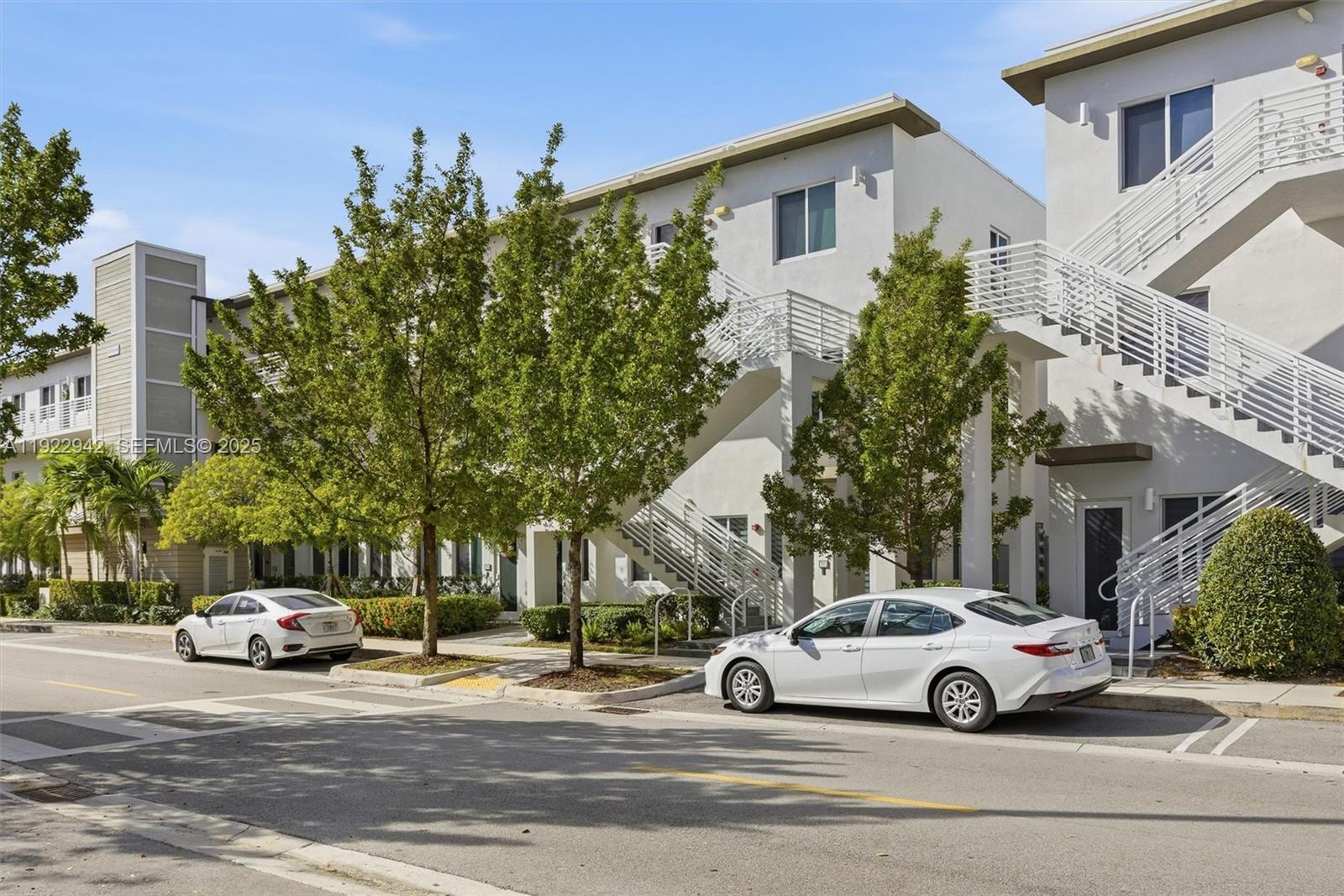 6420 NW 102nd Path