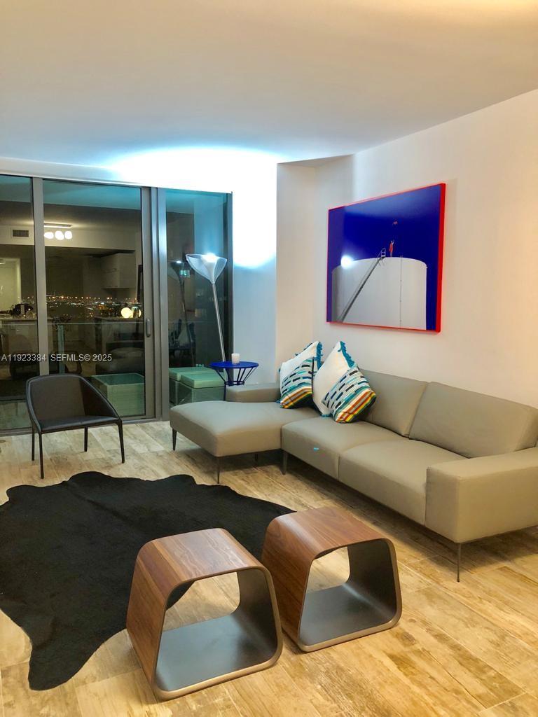 650 NE 32nd Street