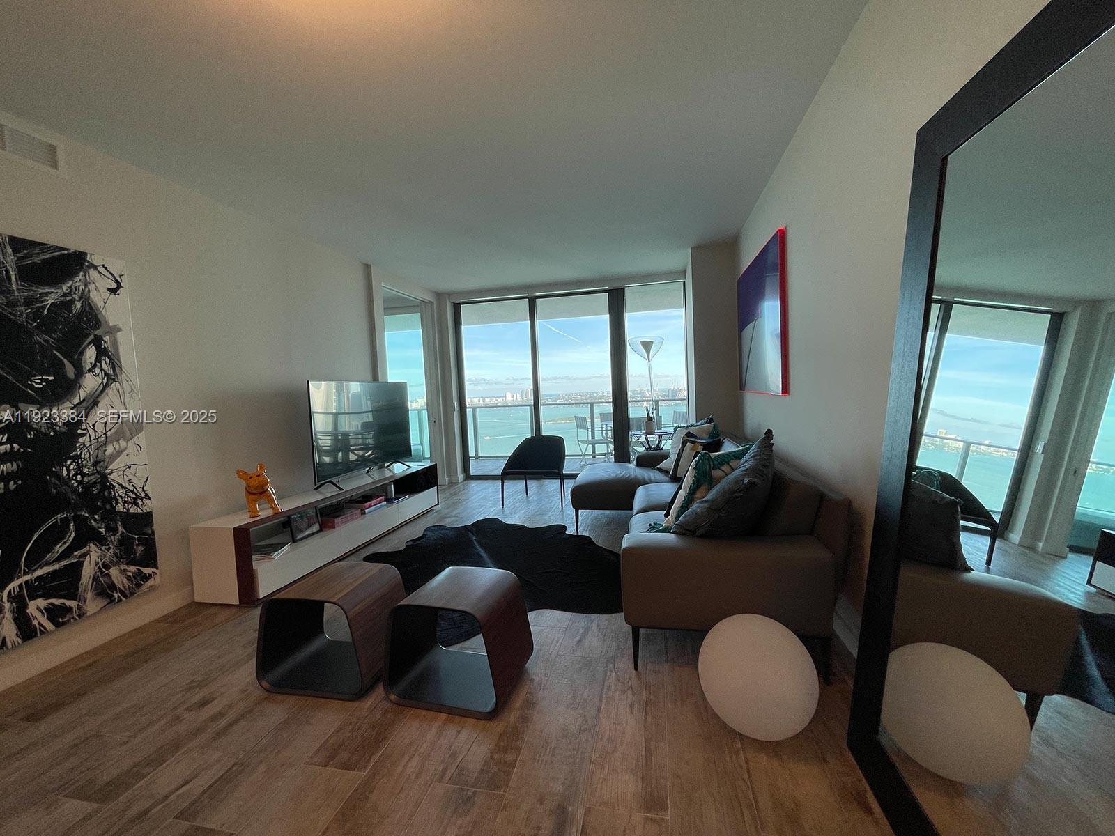 650 NE 32nd Street