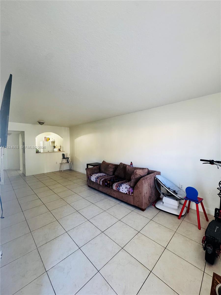 1260 SE 31st Court