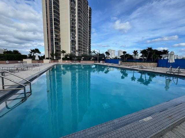 20335 W Country Club Drive