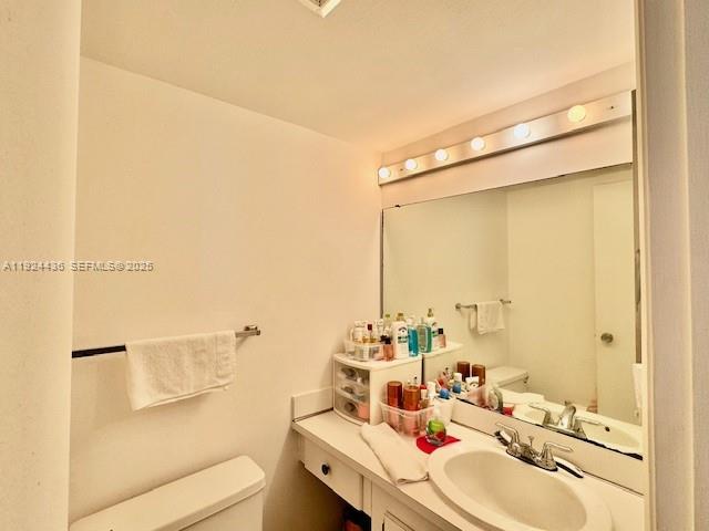 20335 W Country Club Drive