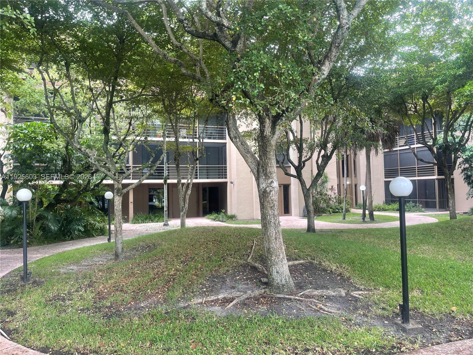 661 NE 195th Street