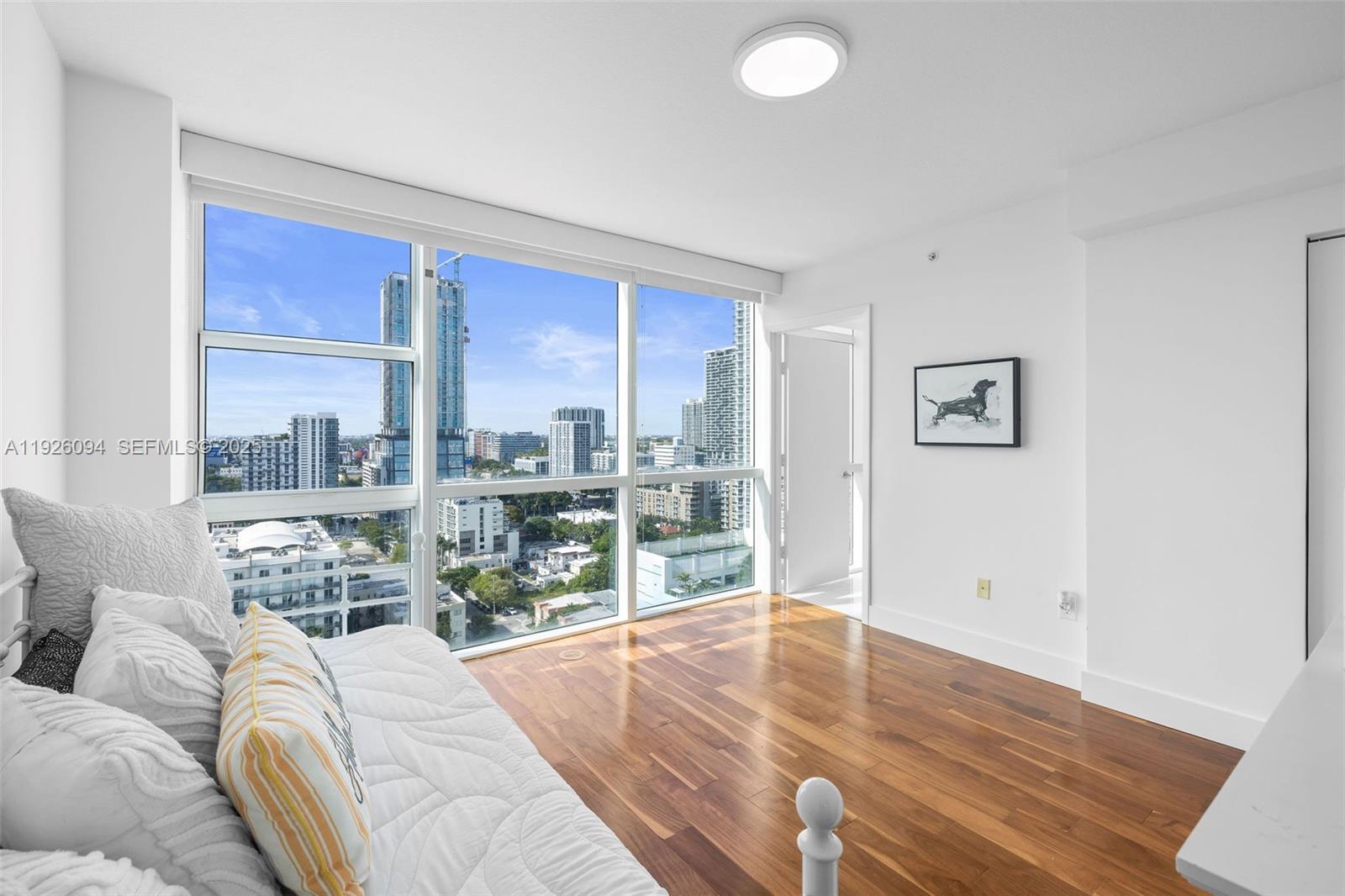 665 NE 25th Street