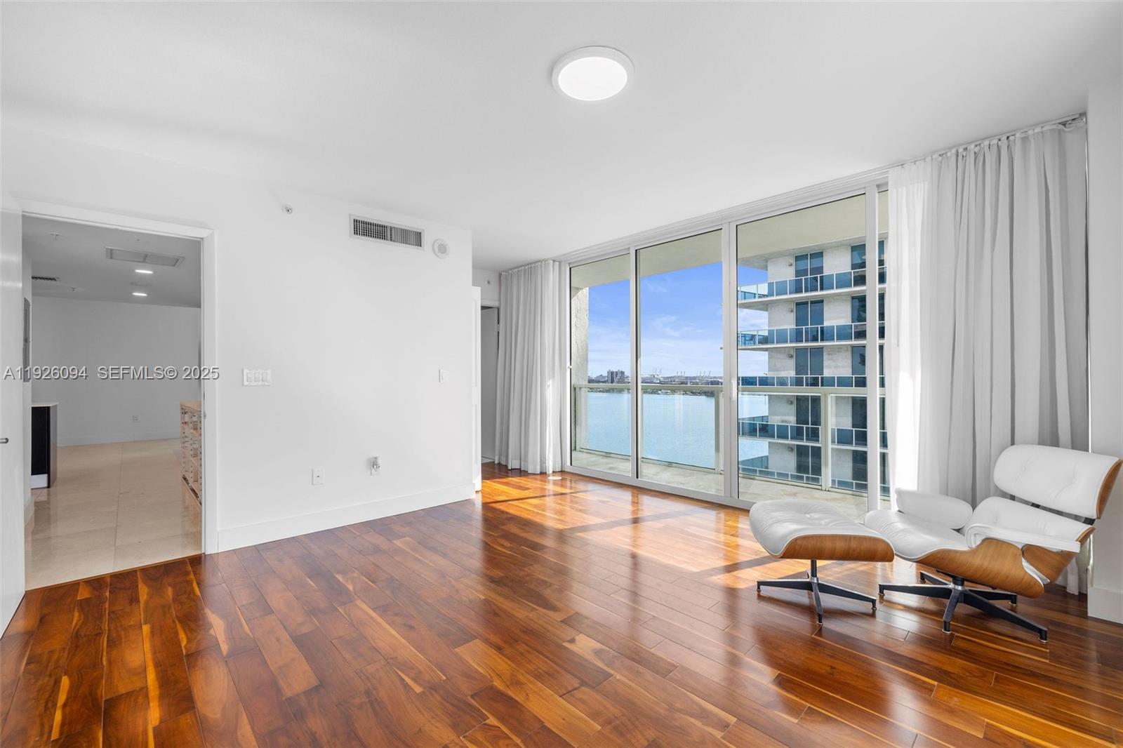 665 NE 25th Street
