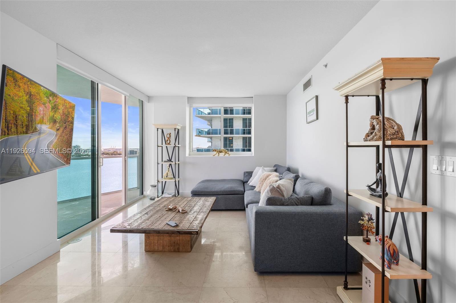 665 NE 25th Street