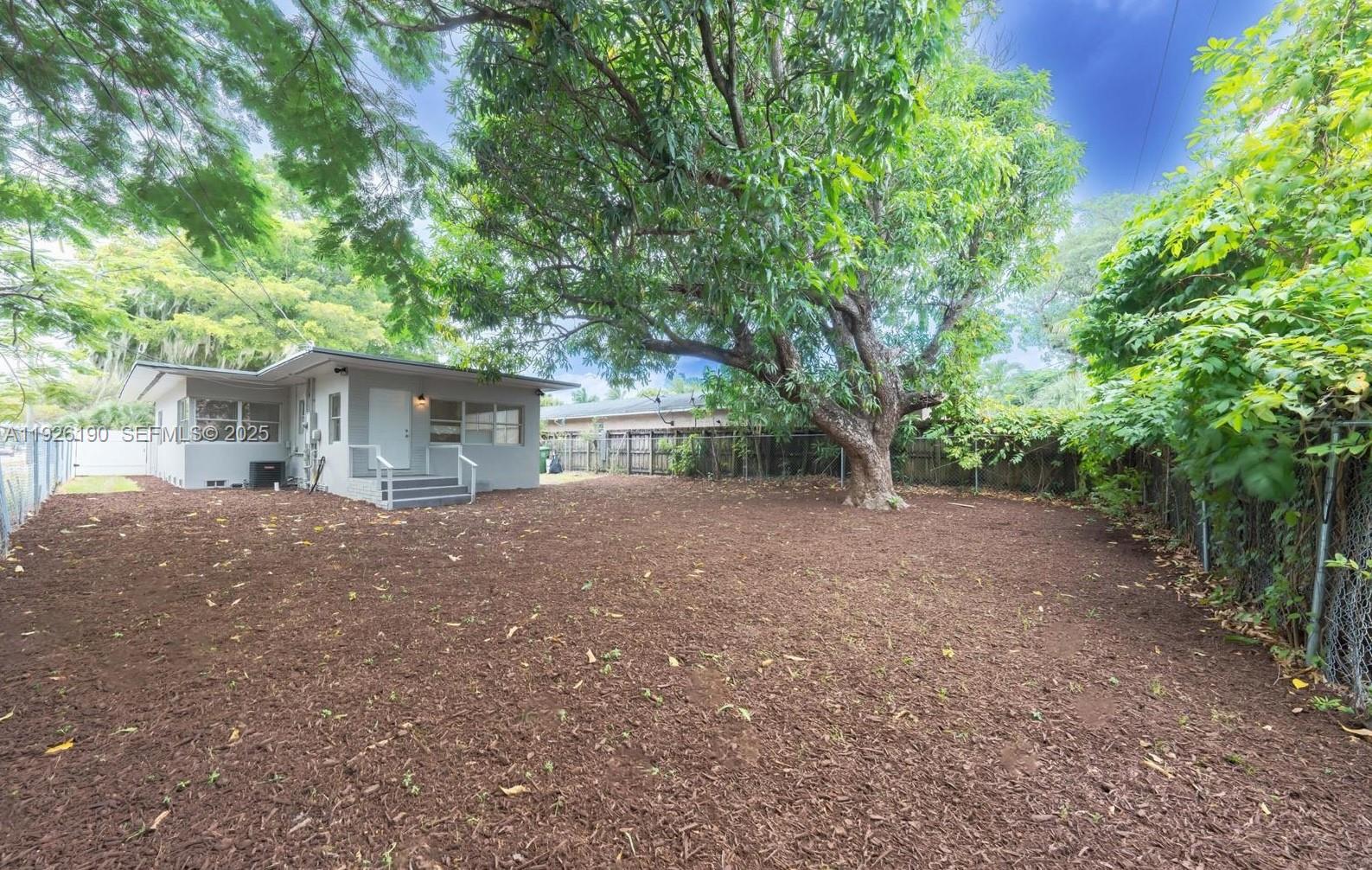 1100 NW 7th Avenue gallery image #23