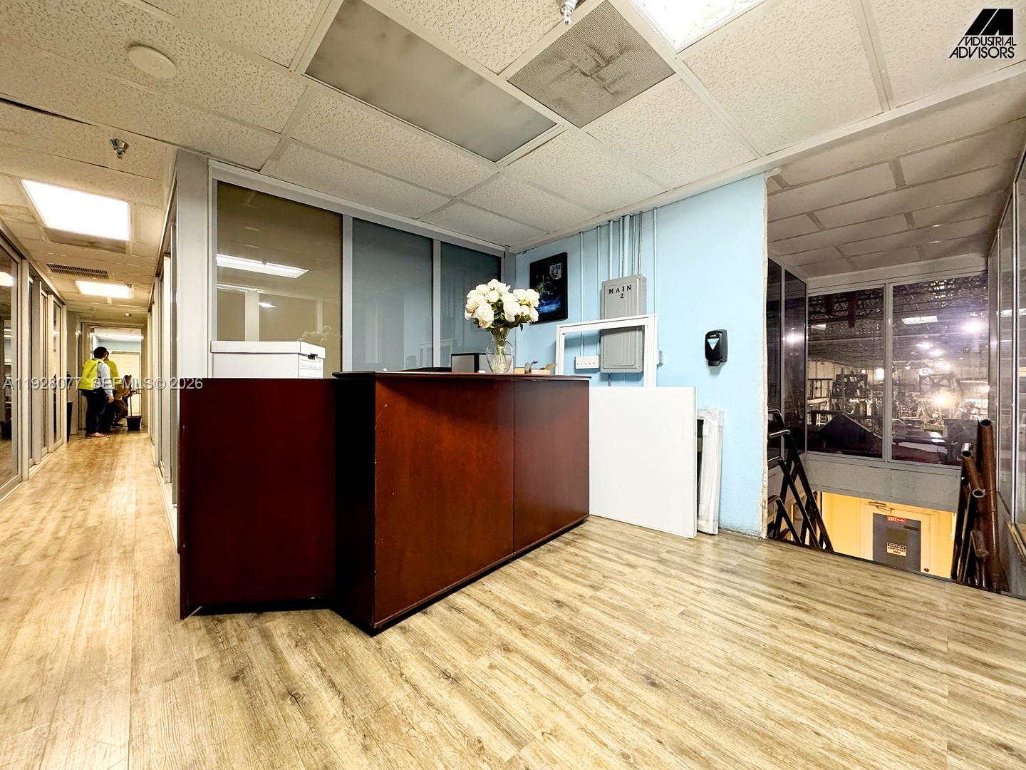 290 W 78th Road