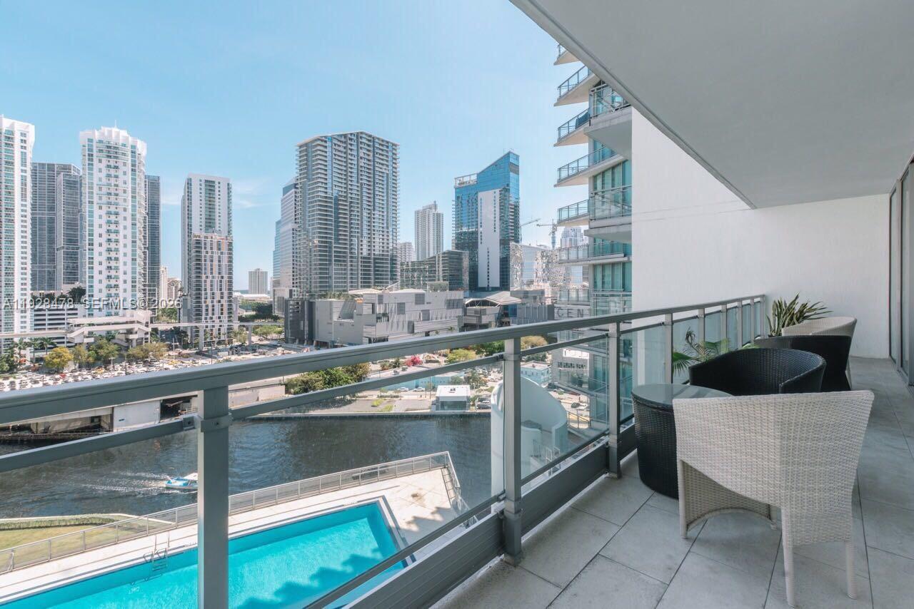 92 SW 3rd Street
